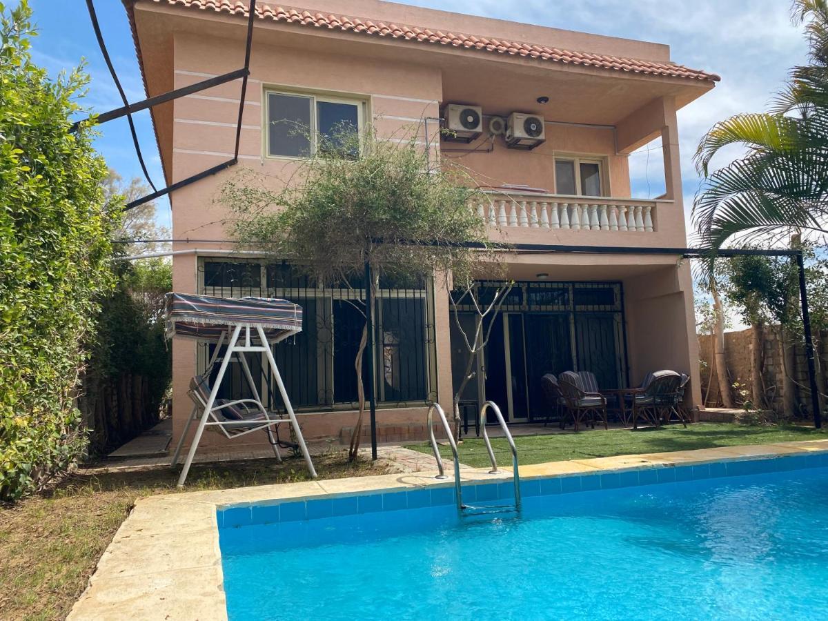 Elegant With Private Pool * Alexandria