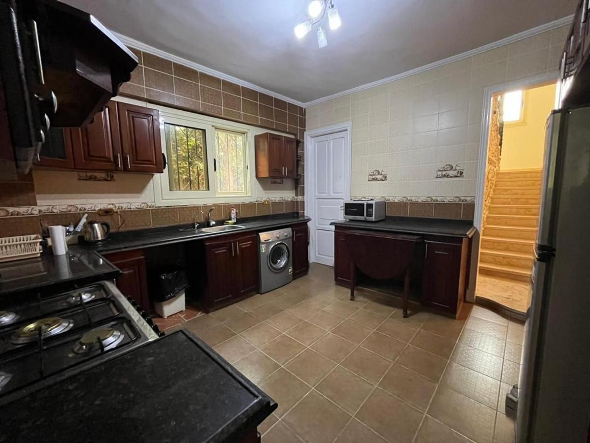 Elegant With Private Pool Alexandria